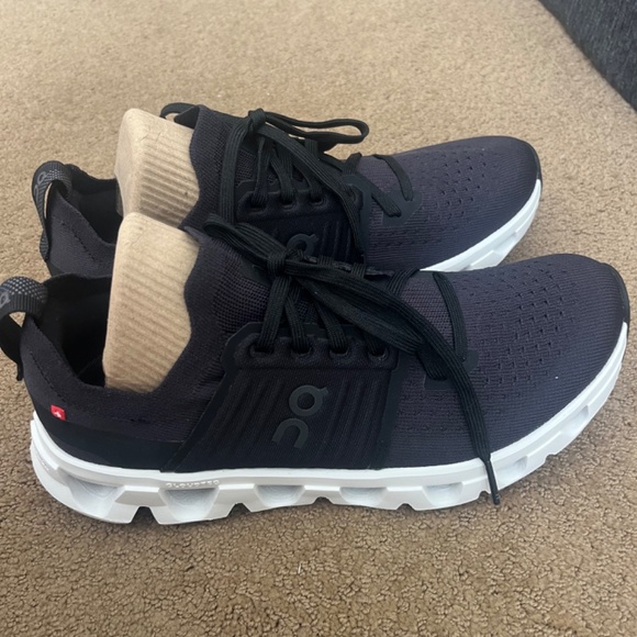 Cloudswift 4 Running Shoe (Women) new without box - Picture 8 of 11